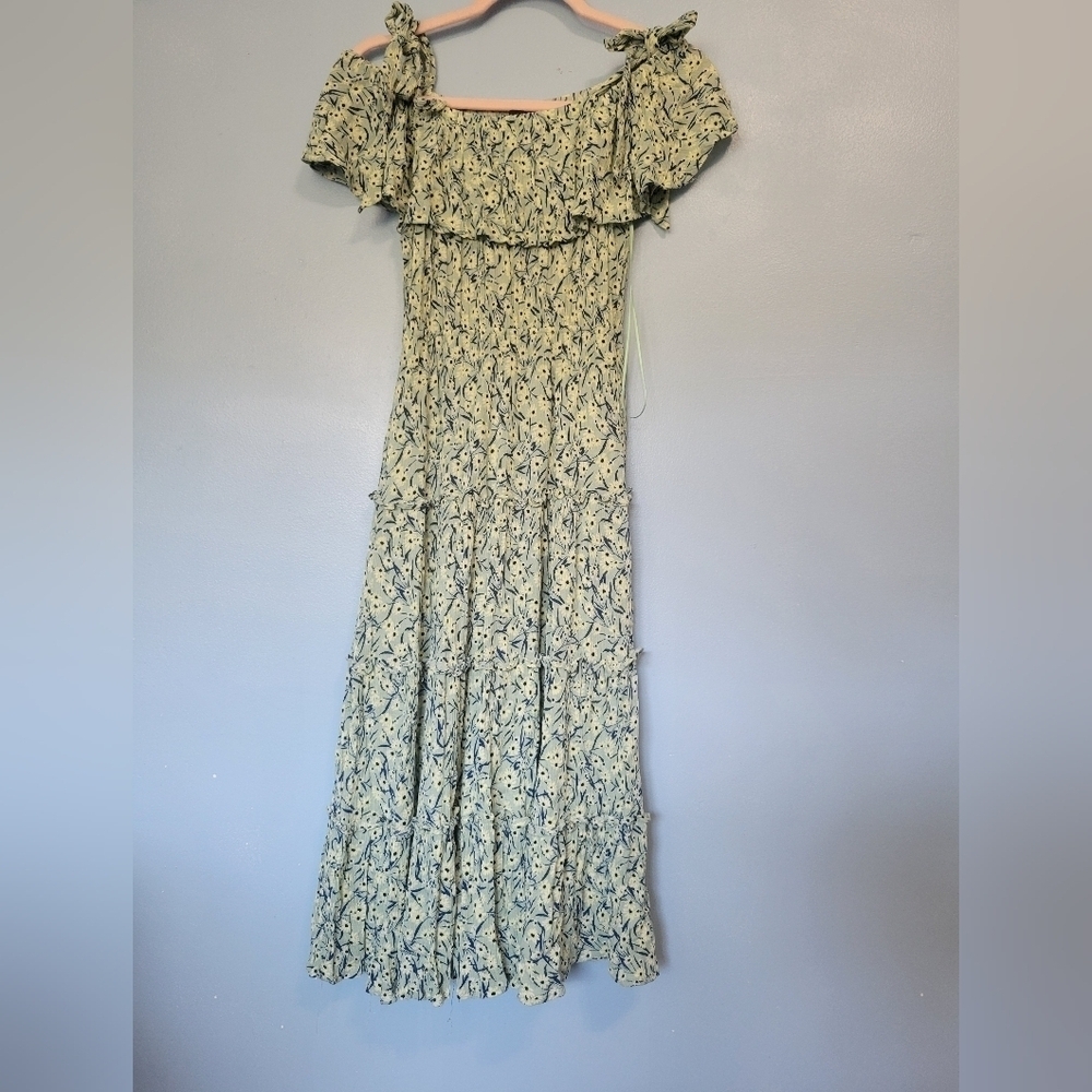 Lumiere Off Shoulder Tiered Floral Print Dress S Green